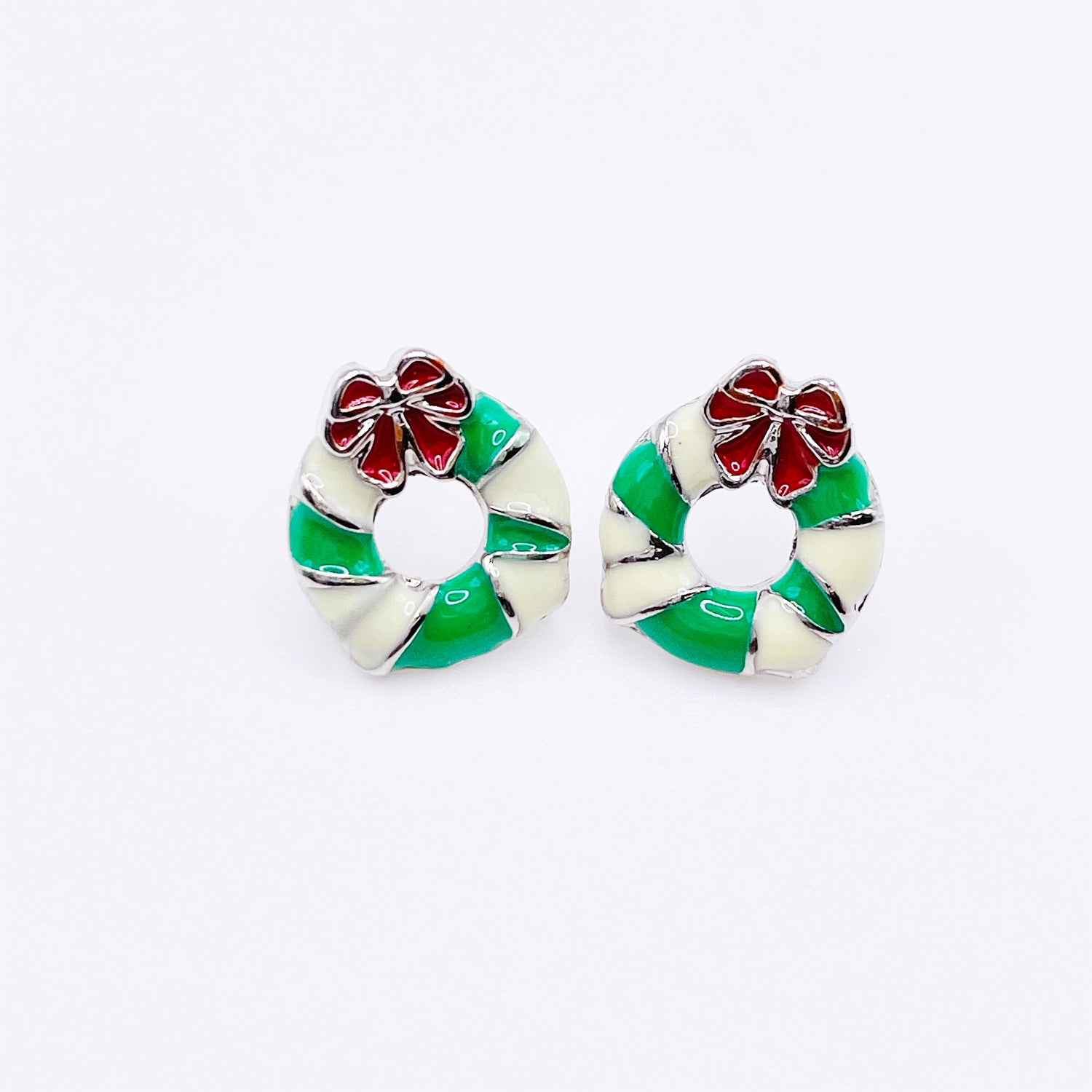 Aretes con dijes navideños 2